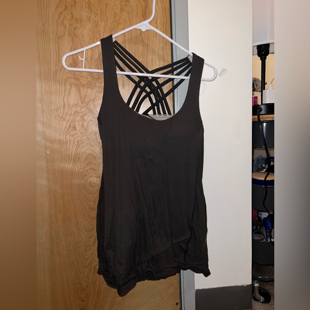 Lululemon tank
